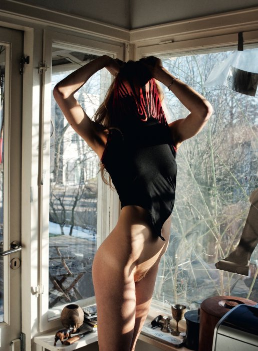 Девушки бывают разные