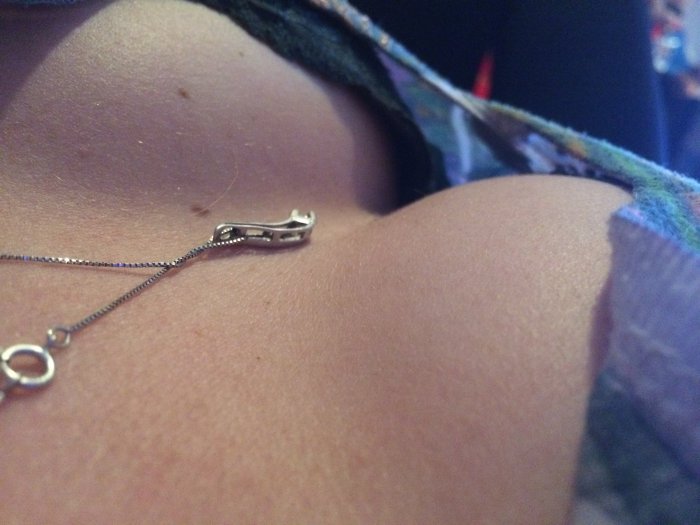 Девушки бывают разные