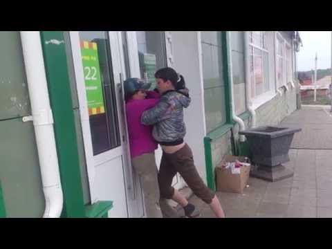 Камень выброси!