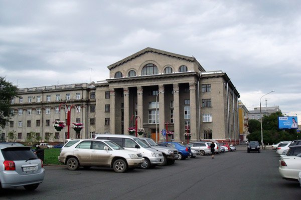 Краевая библиотека позвала красноярцев на бесплатные экскурсии