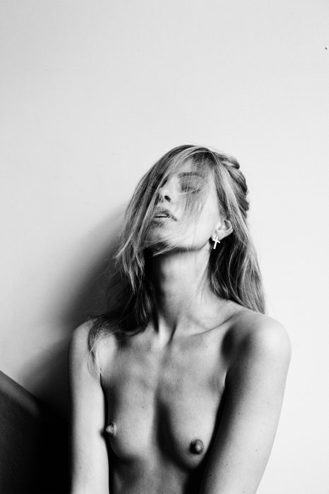 Девушки бывают разные