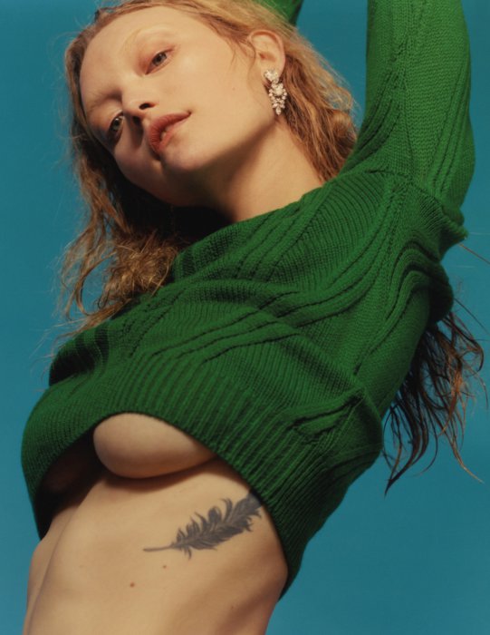 Девушки бывают разные