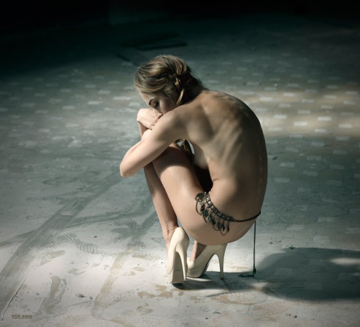 Девушки бывают разные