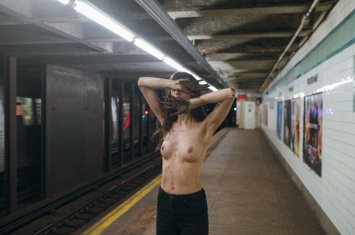 Девушки бывают разные