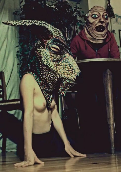 Девушки бывают разные