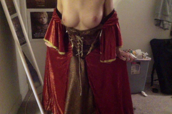 Девушки бывают разные