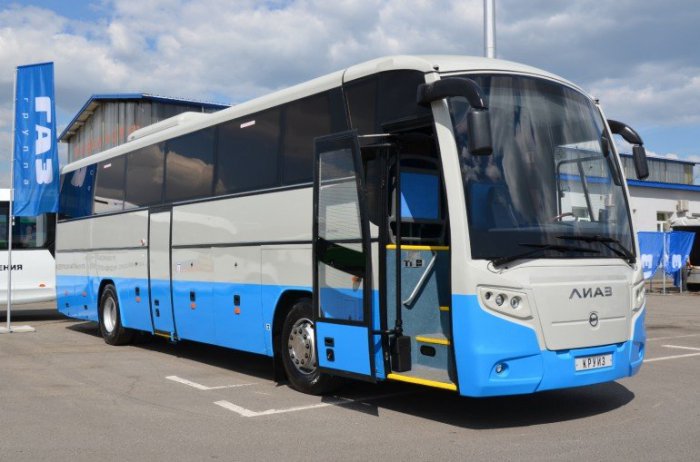 «Группа ГАЗ» показала новые модели автобусов 