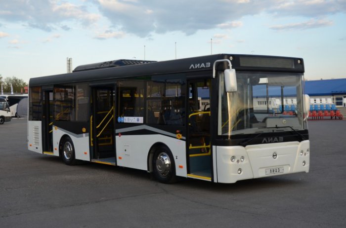 «Группа ГАЗ» показала новые модели автобусов 