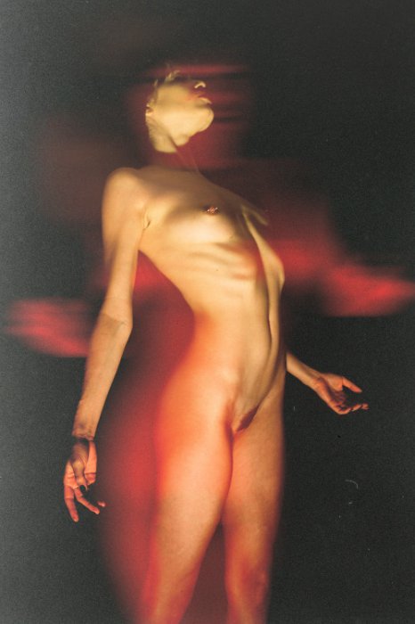 Девушки бывают разные