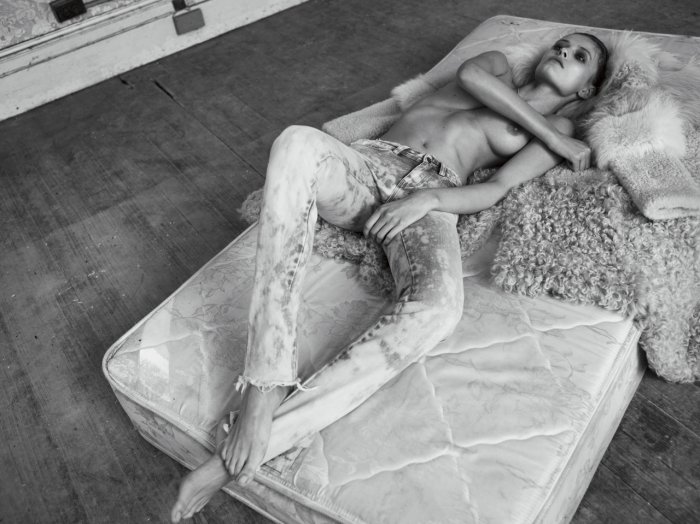 Девушки бывают разные