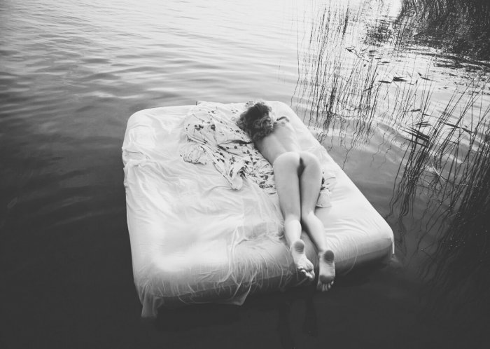 Девушки бывают разные