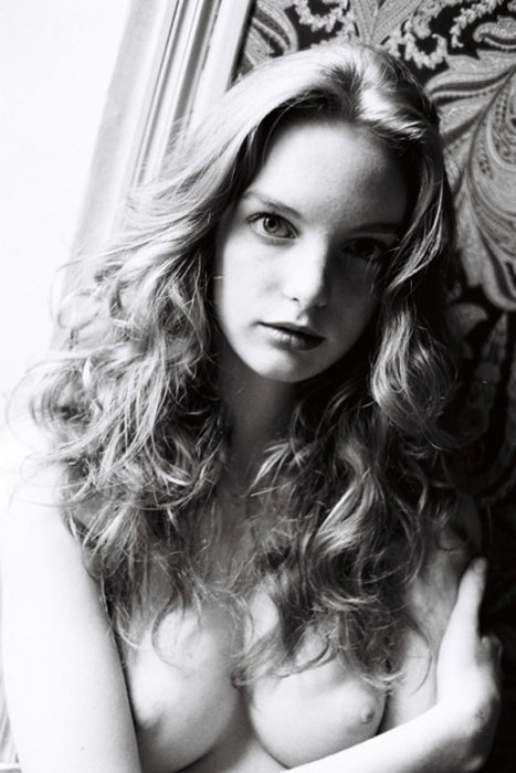 Девушки бывают разные