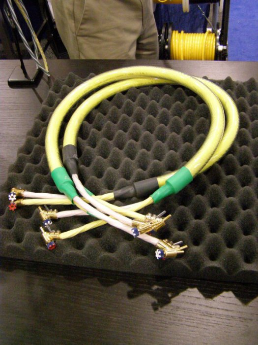  Про дорогие аудиокабели