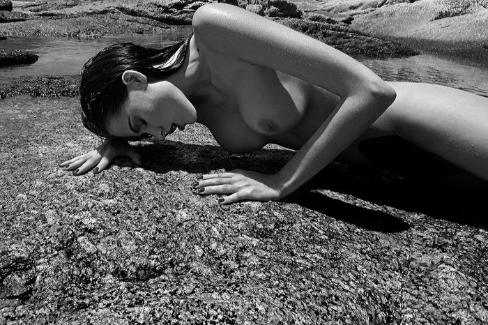 Девушки бывают разные