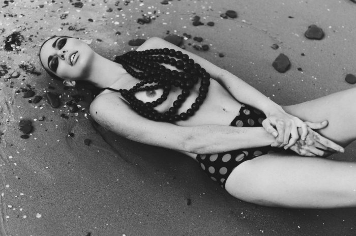 Девушки бывают разные