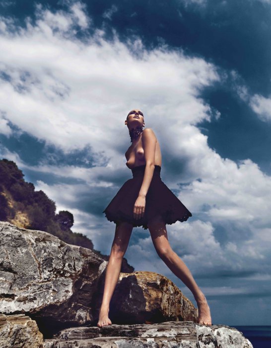 Девушки бывают разные