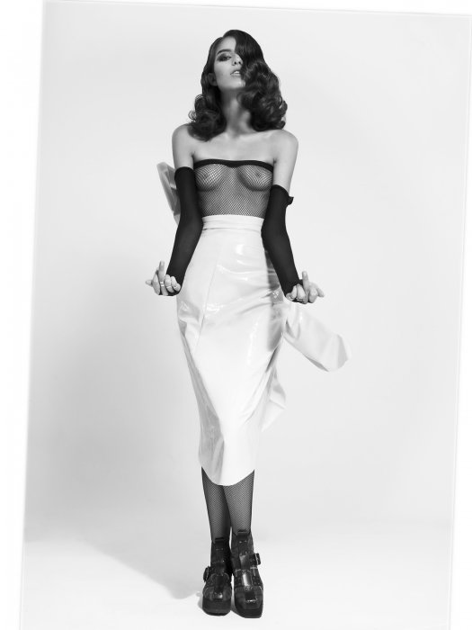 Девушки бывают разные