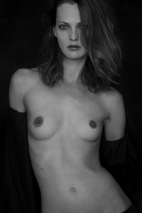 Девушки бывают разные