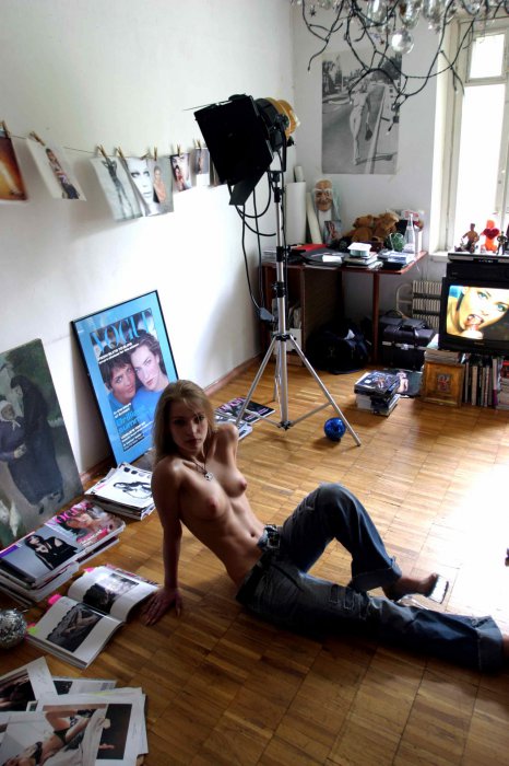 Девушки бывают разные