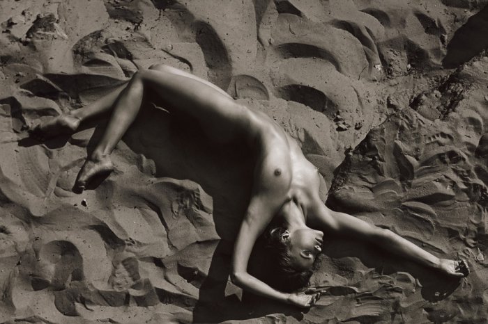 Девушки бывают разные