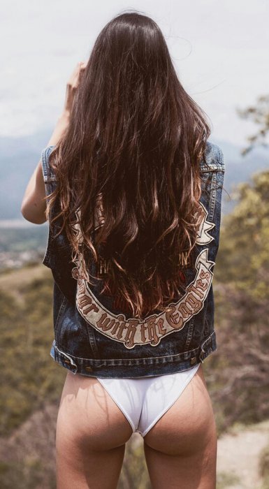 Девушки бывают разные