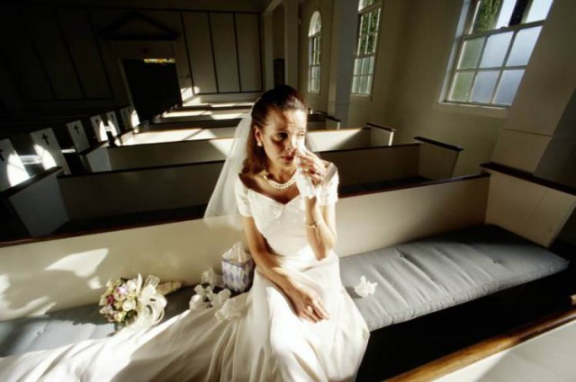 Муж подал в суд на невесту наутро после свадьбы из-за макияжа