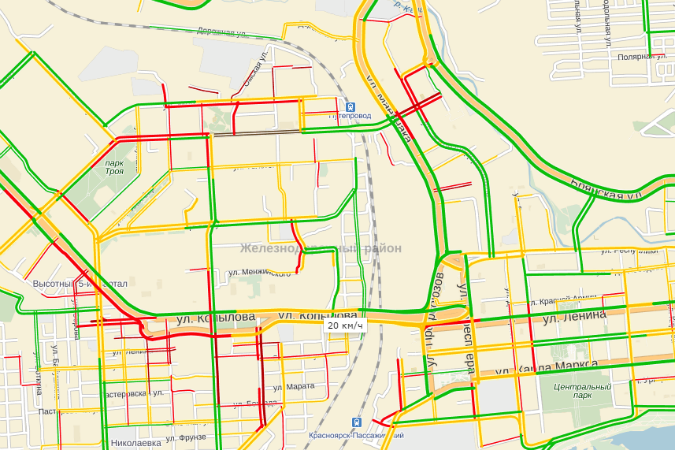 Две аварии парализовали движение на Копылова в Красноярске