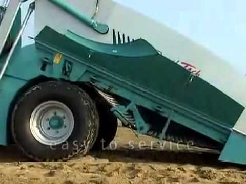 Механическое порно: машина для чистки песка на пляжах