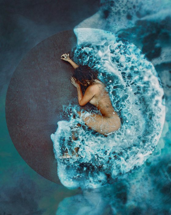 Девушки бывают разные