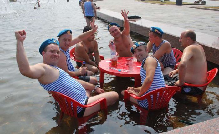 В России отмечают День Воздушно-десантных войск