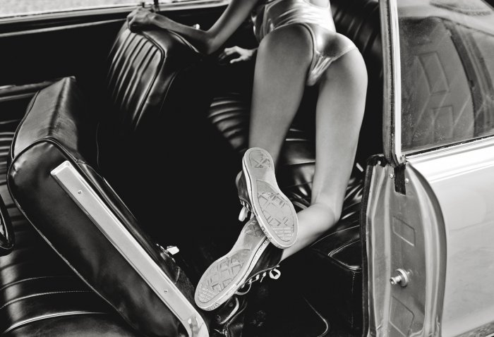 Девушки бывают разные