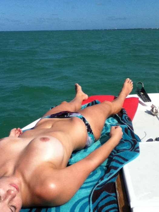 Девушки бывают разные