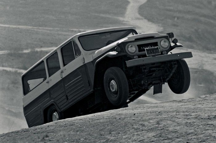 Toyota Land Cruiser. 65-й день рождения