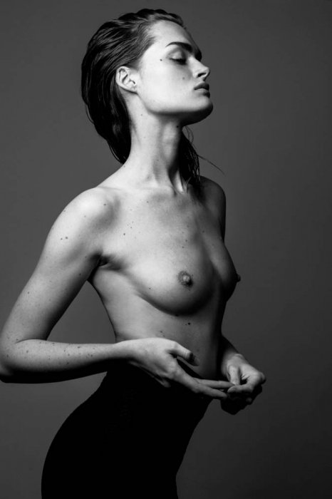 Девушки бывают разные