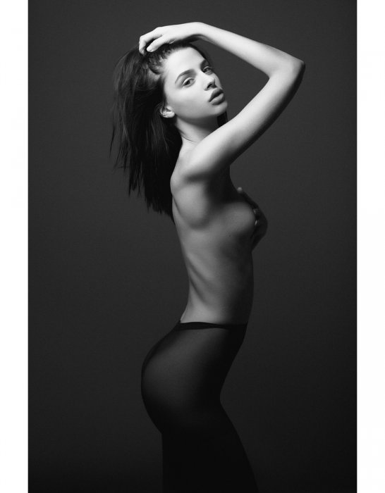 Девушки бывают разные