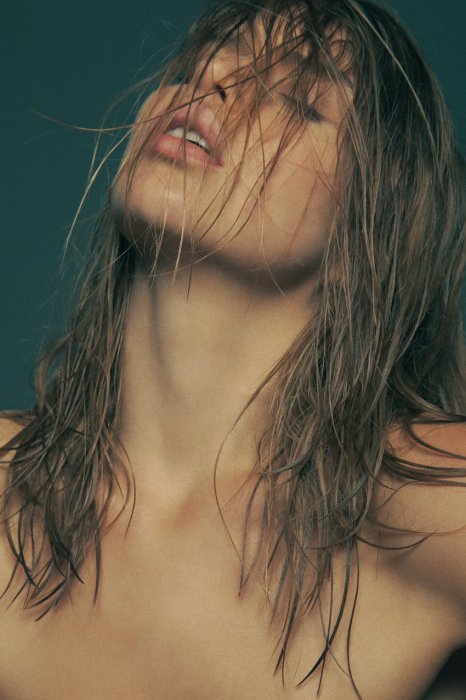 Девушки бывают разные