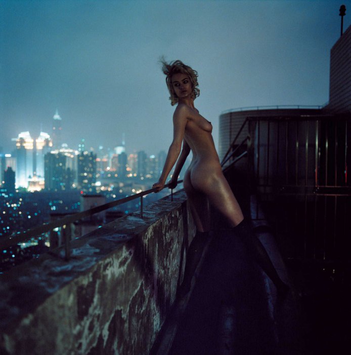 Девушки бывают разные