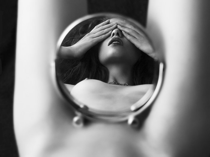 Девушки бывают разные