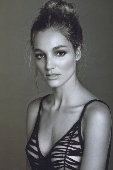 Девушки бывают разные