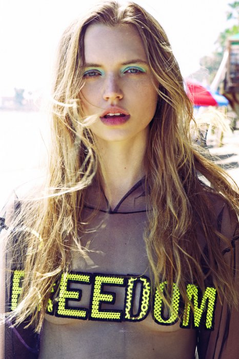 Девушки бывают разные