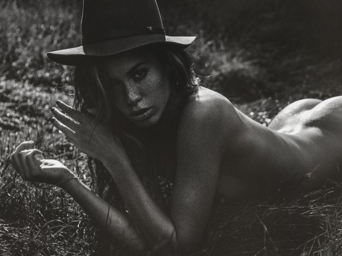 Девушки бывают разные