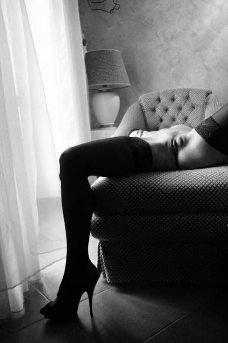 Девушки бывают разные