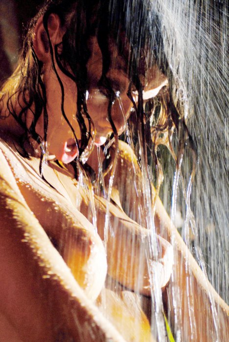 Девушки бывают разные