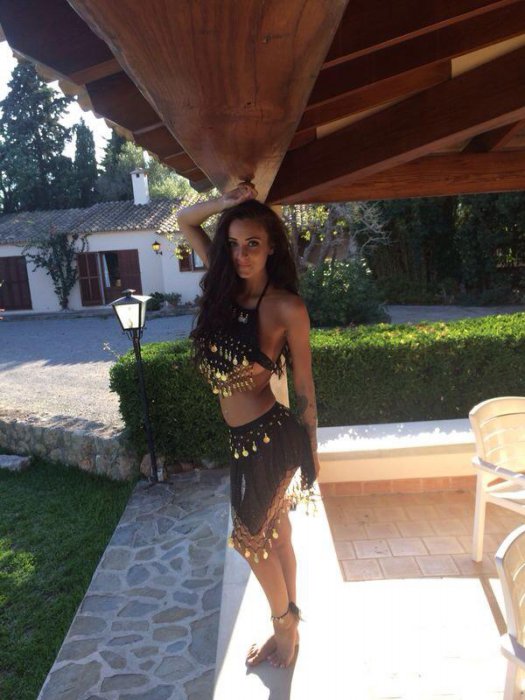 Девушки бывают разные