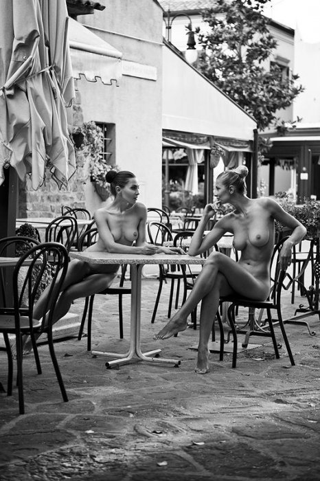 Девушки бывают разные