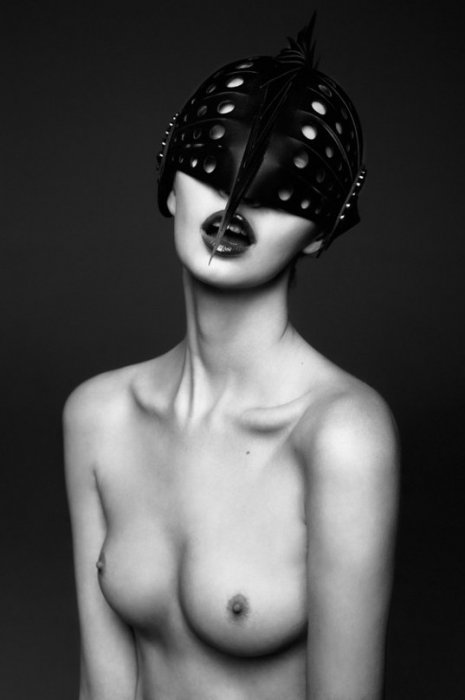 Девушки бывают разные