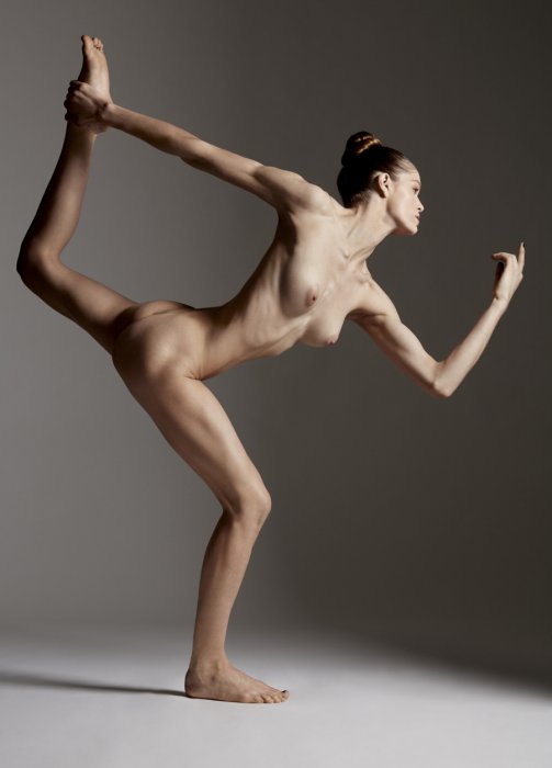 Девушки бывают разные