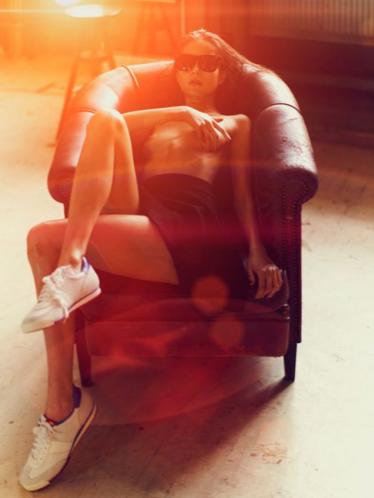 Девушки бывают разные