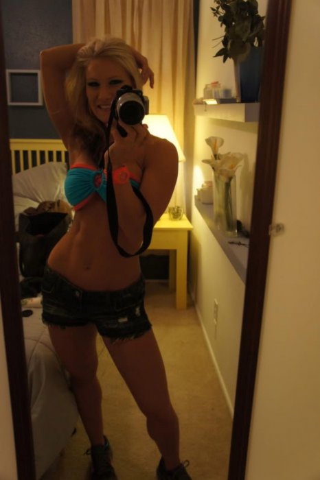 Девушки бывают разные