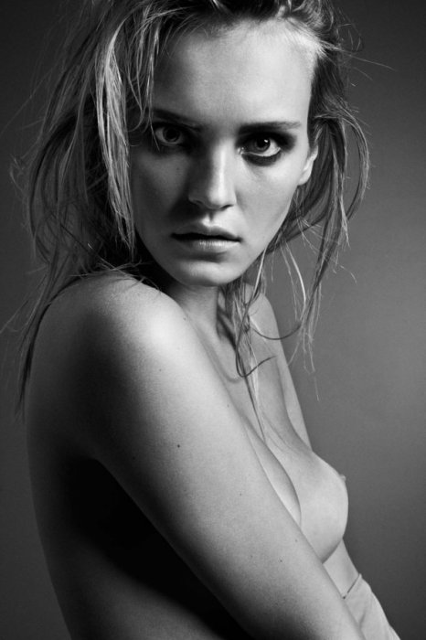 Девушки бывают разные